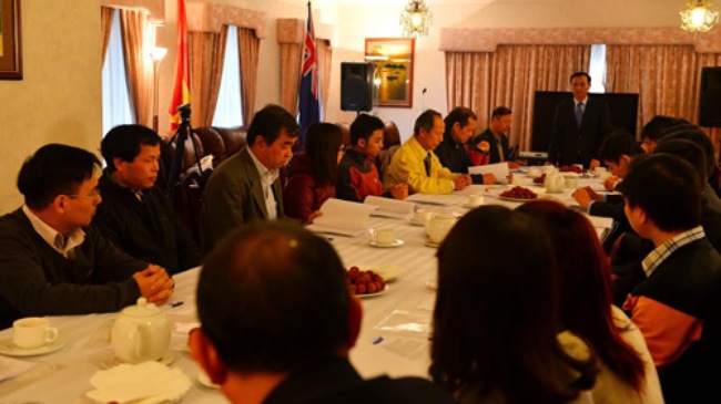 Meeting Vietnamese scientists in Australia